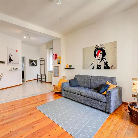 Casa Rachele Center 2br And Balcony - Happy