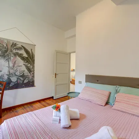 Casa Rachele Stresa Center 2Br And Balcony - Happy Rentals Apartment Stresa